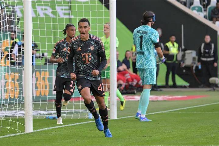 德甲结局:多特蒙德3-0杀进欧冠,拜仁4-0大胜,勒沃库森2-2爆冷 德甲结局:多特蒙德3-0杀进欧冠,拜仁4-0大胜,勒沃库森2-2爆冷
